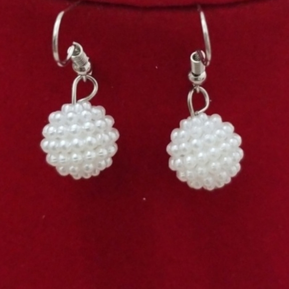 Fashion Jewelry Necklace Earring Set - Picture 2 of 4